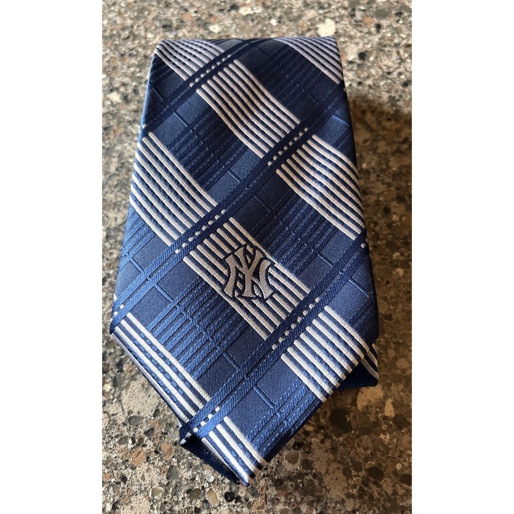 New York Yankees Tie MLB Genuine Merchandise Blue And Gray Striped Plaid Necktie